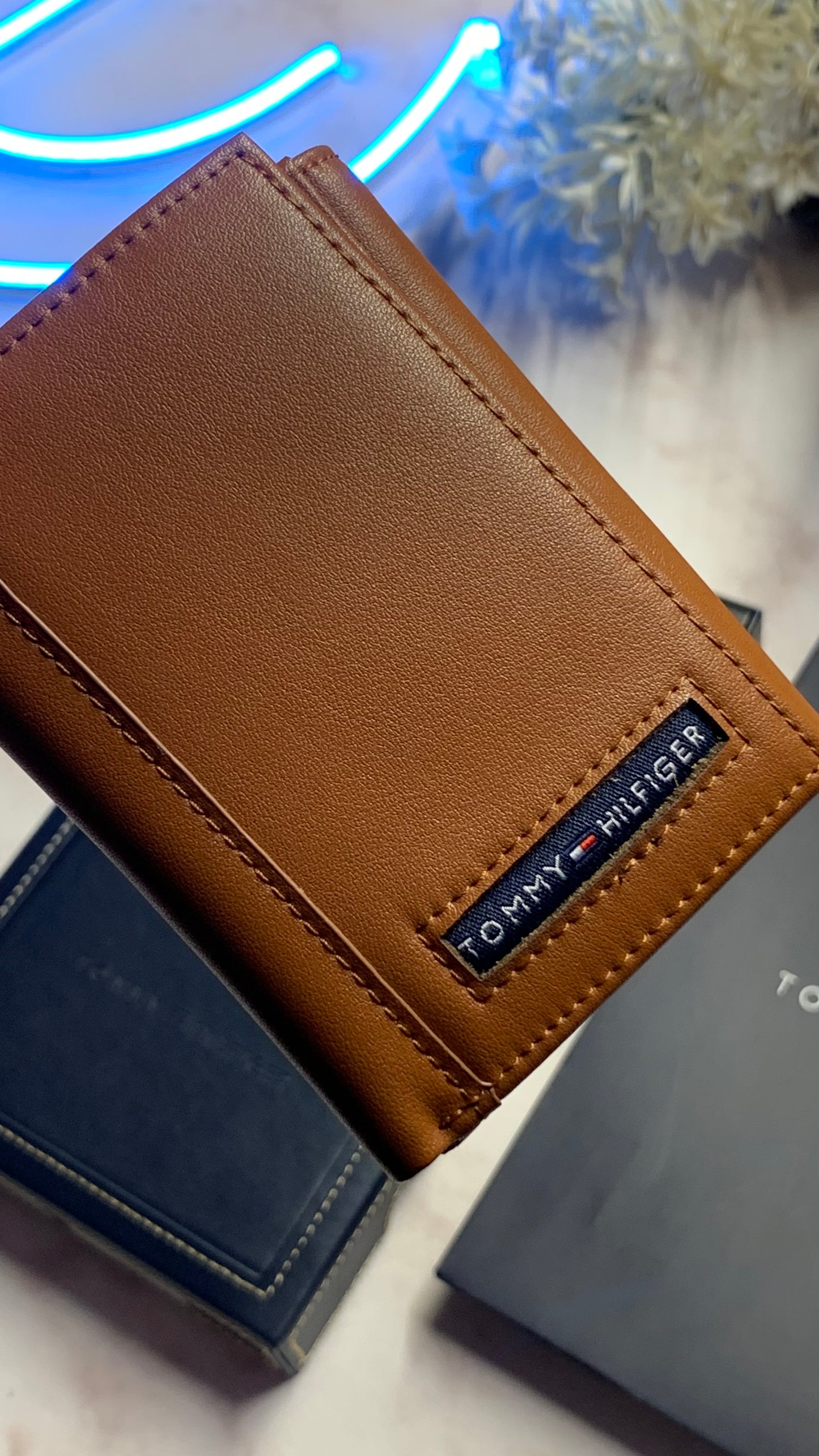 Tommy Hilfiger Trifold Wallet - Brown