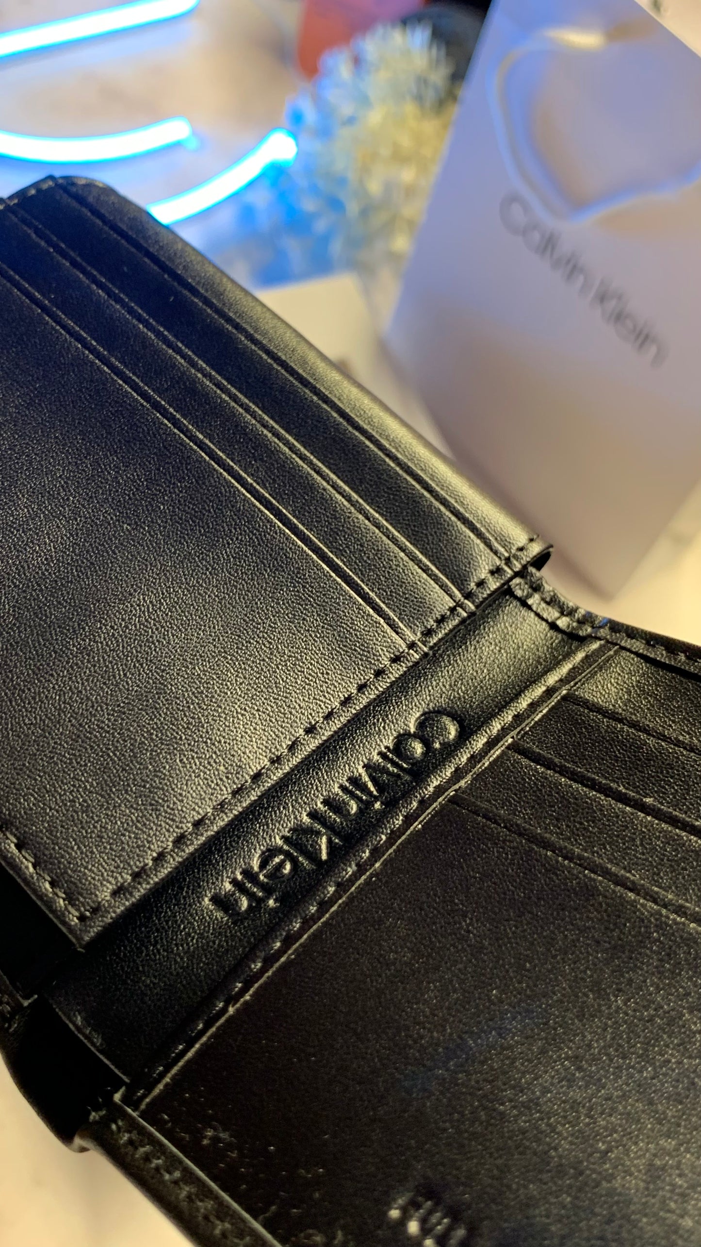 Calvin Klein Wallet & Doubleface Belt Set - CK Logo