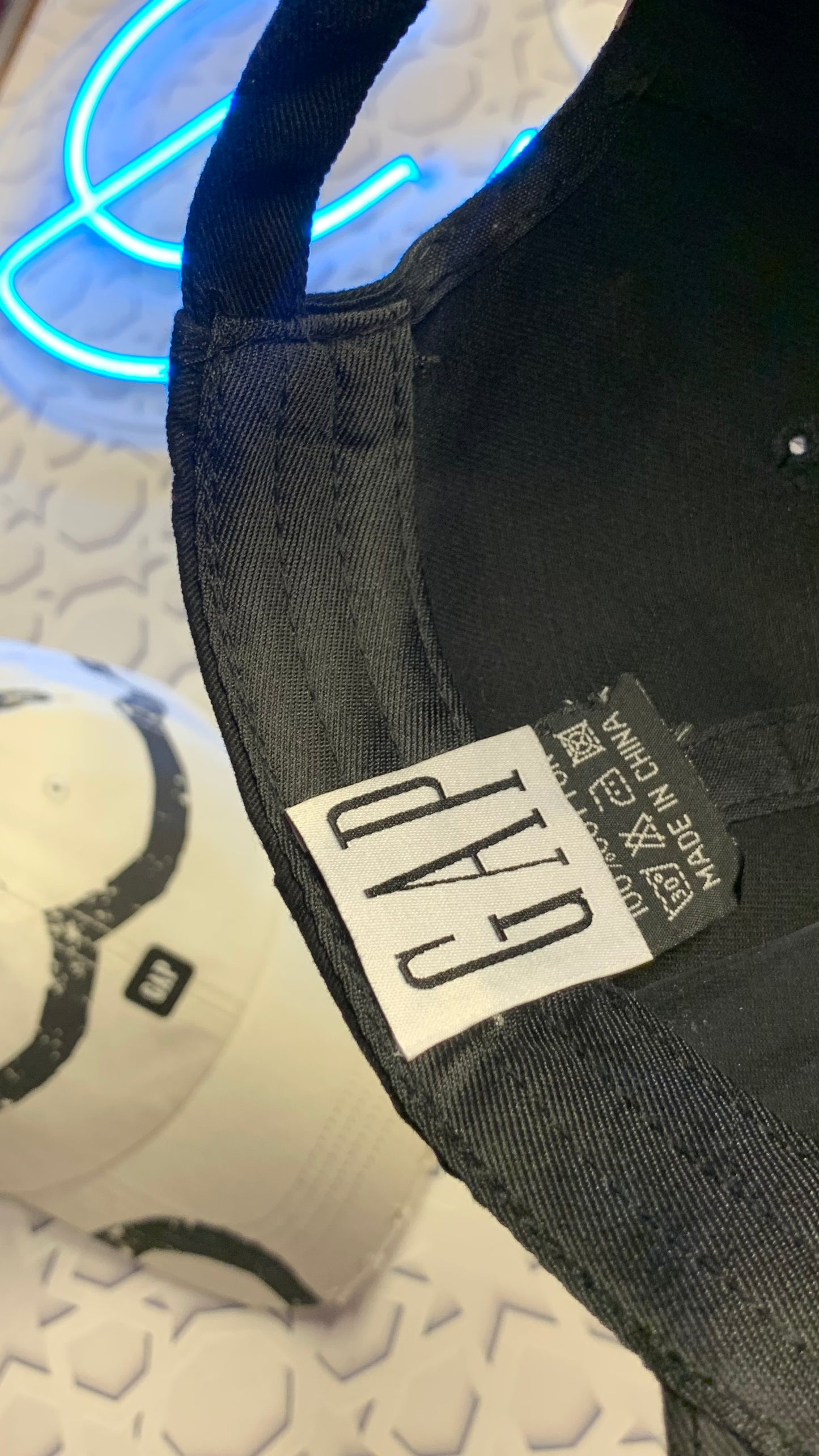 GAP cap - Black