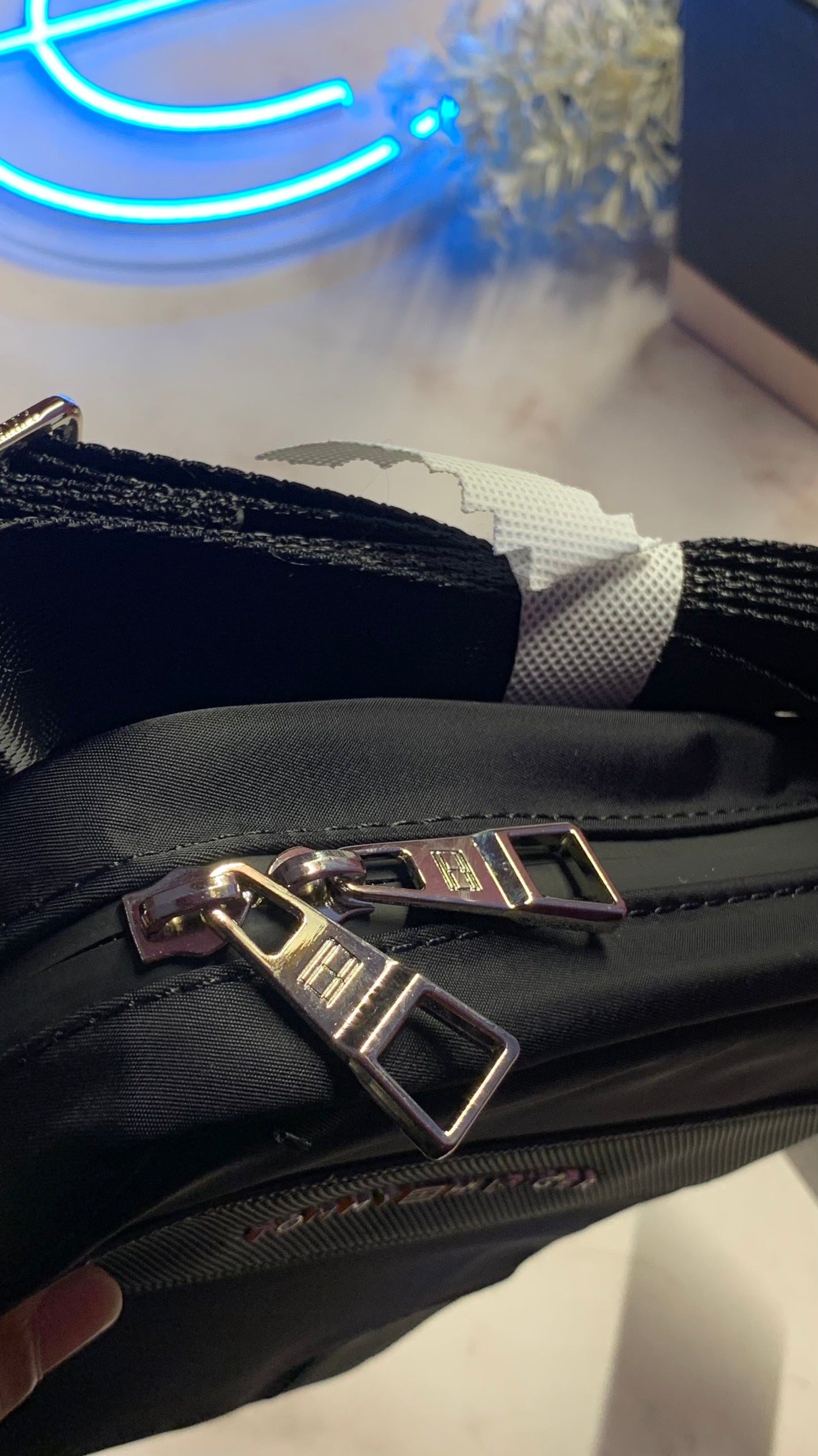 Tommy Hilfiger CrossBag