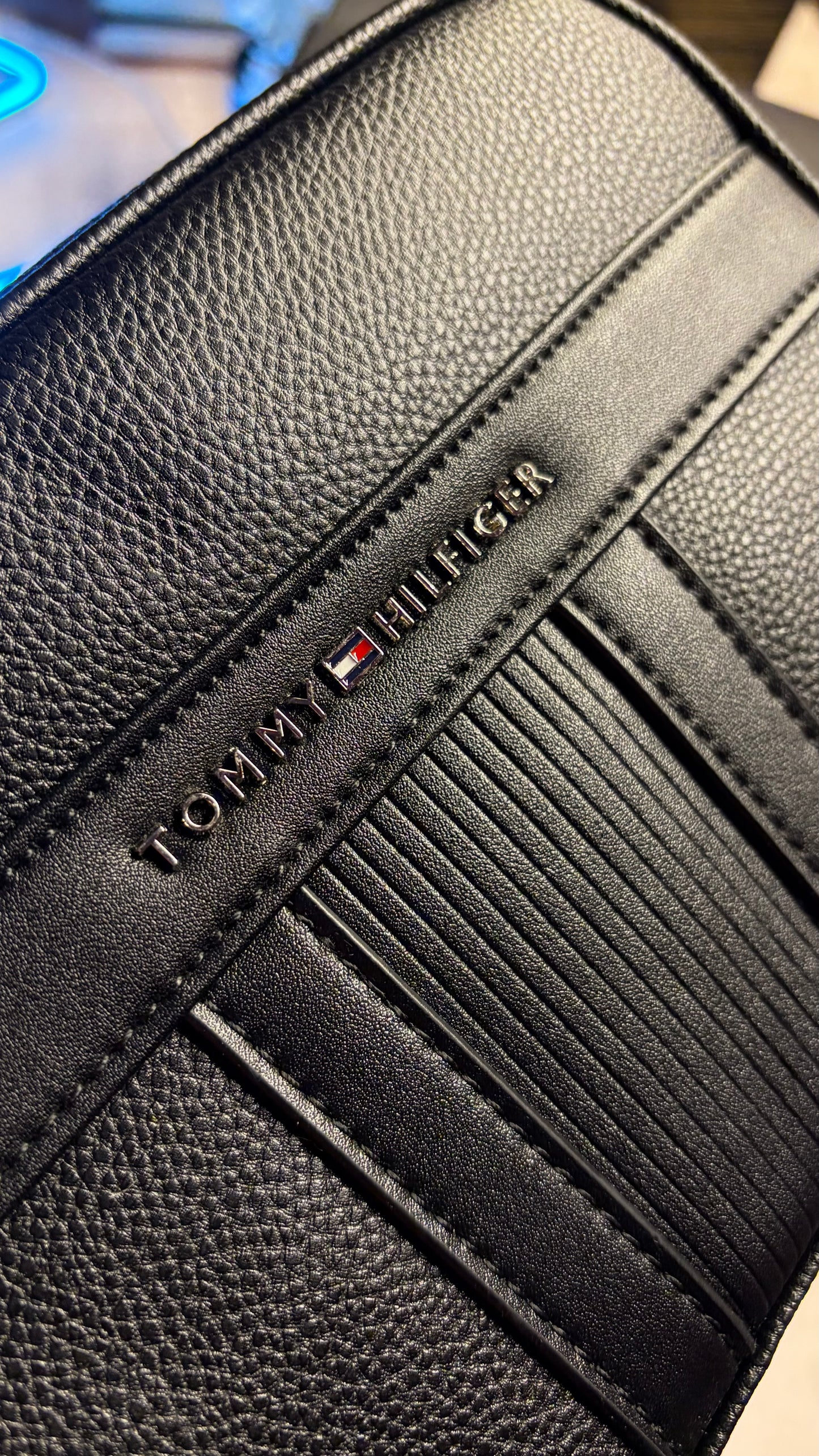 Tommy Hilfiger HandBag