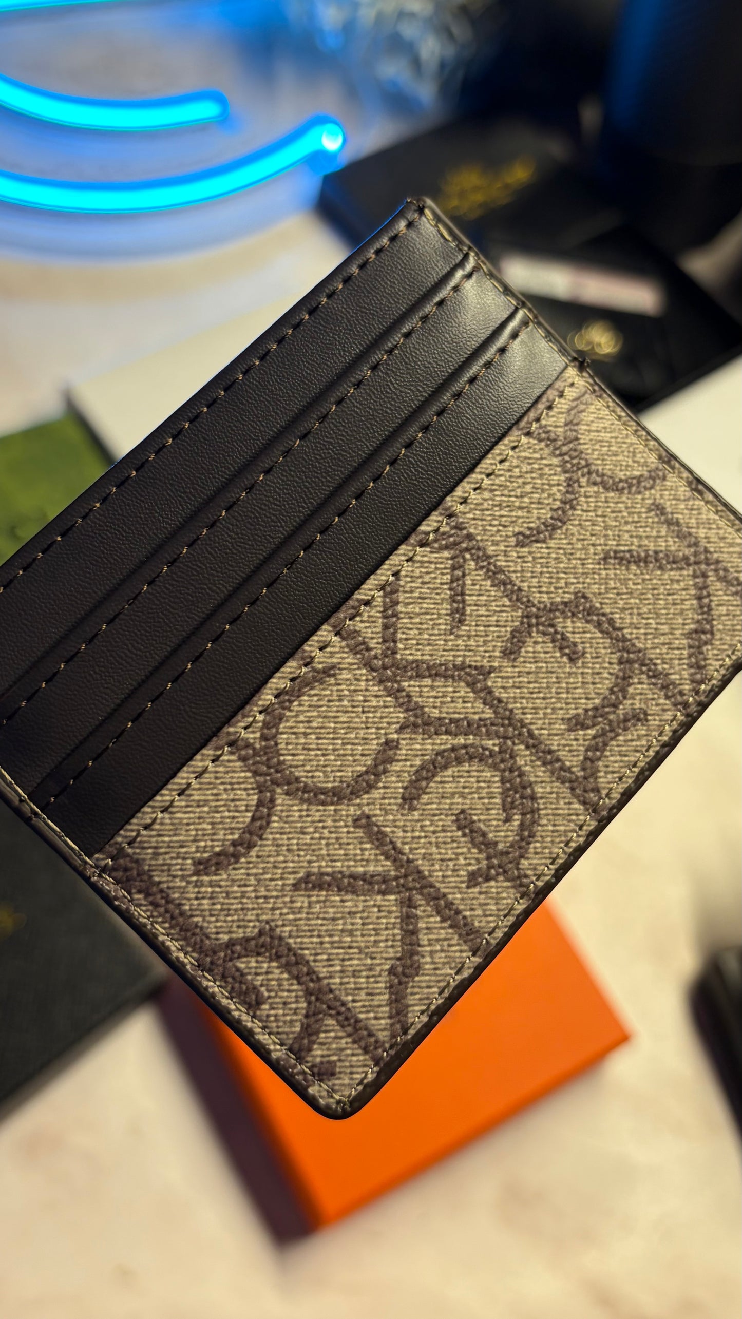 Calvin Klein Cardholder With Box