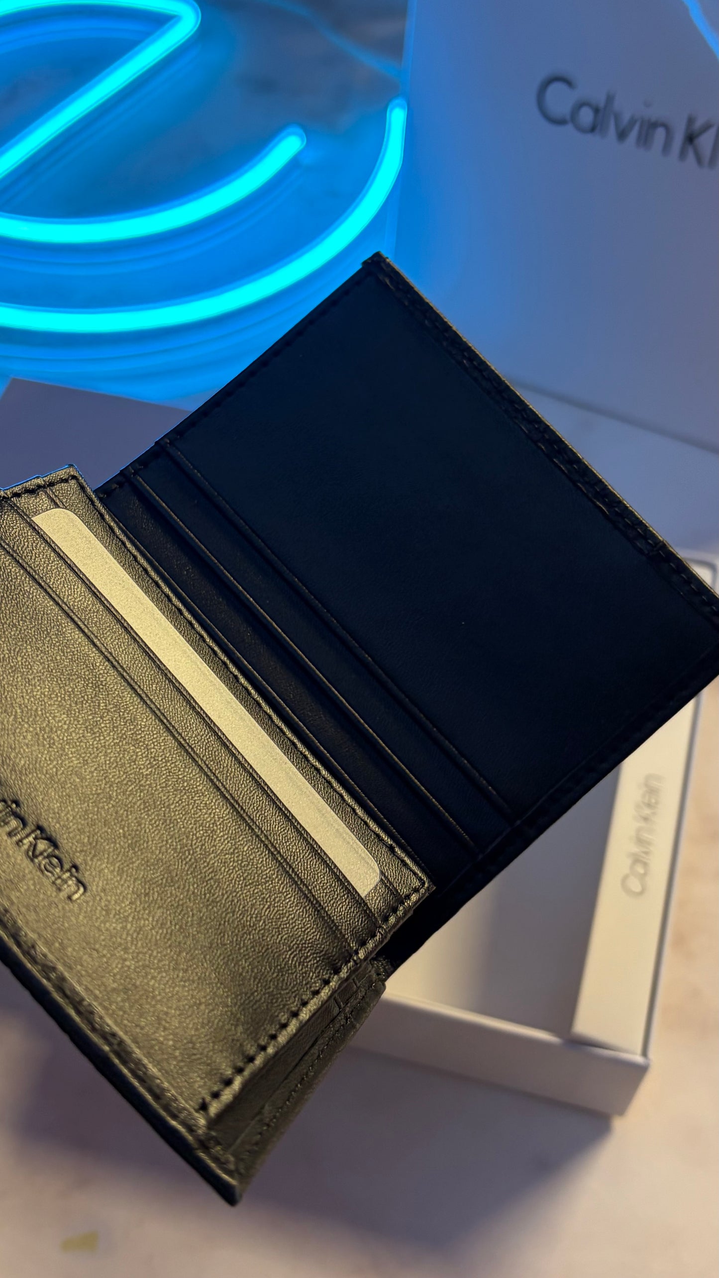 Calvin Klein Slim Bifold Wallet – Black Monogram Dual Texture