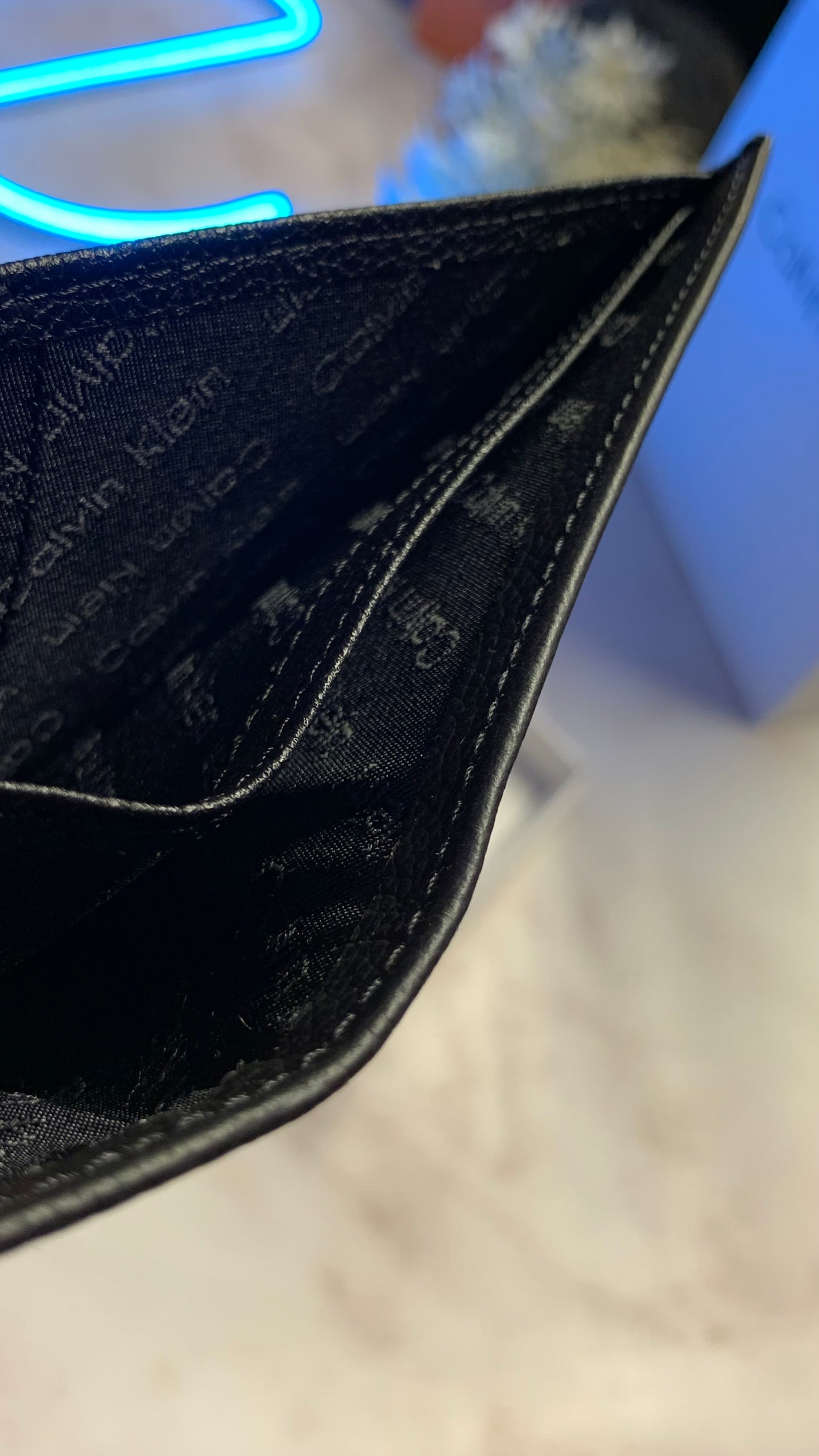 Calvin Klein Basic Wallet