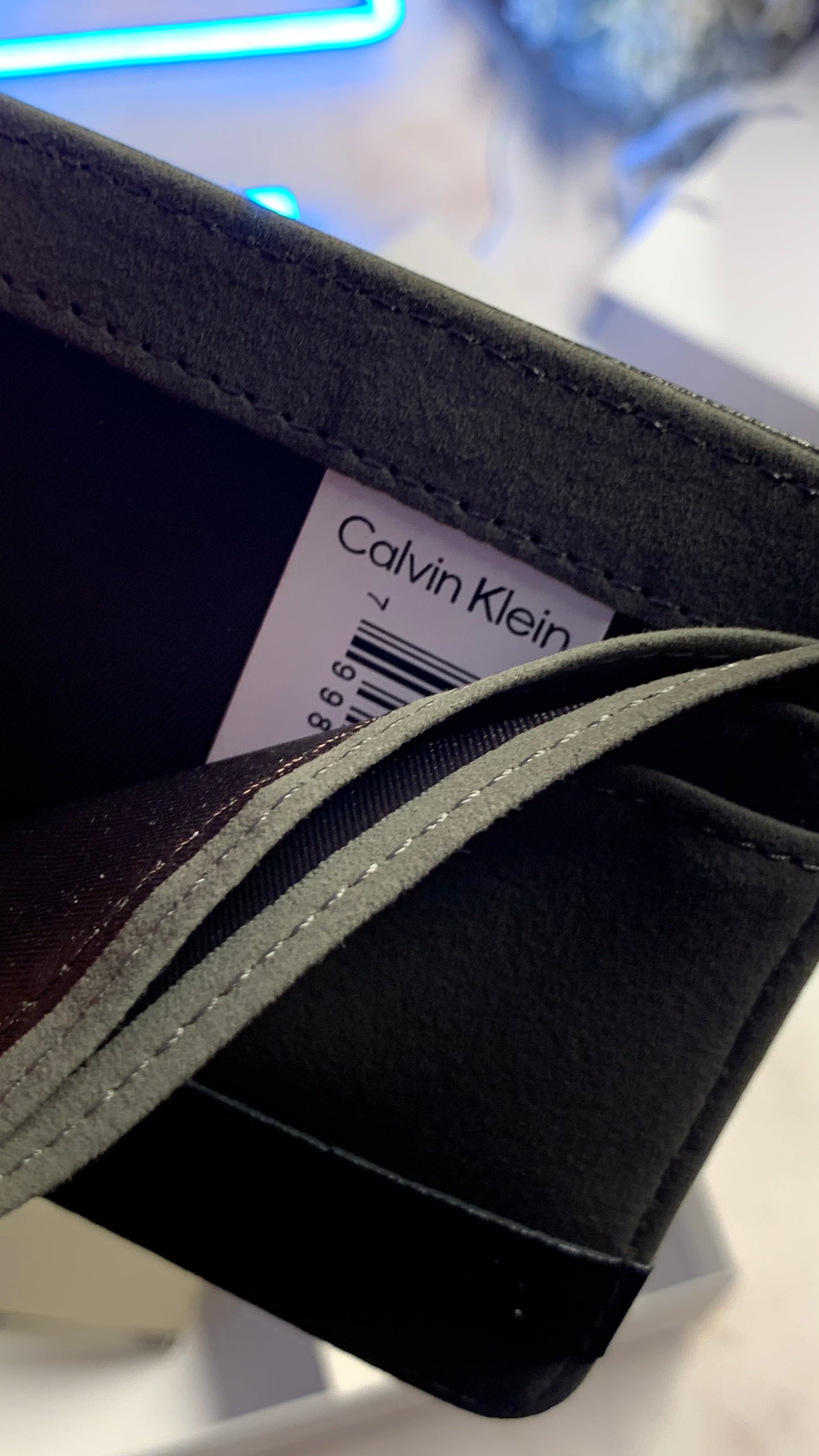 Calvin Klein Wallet & Doubleface Belt Set - Closed Buckle