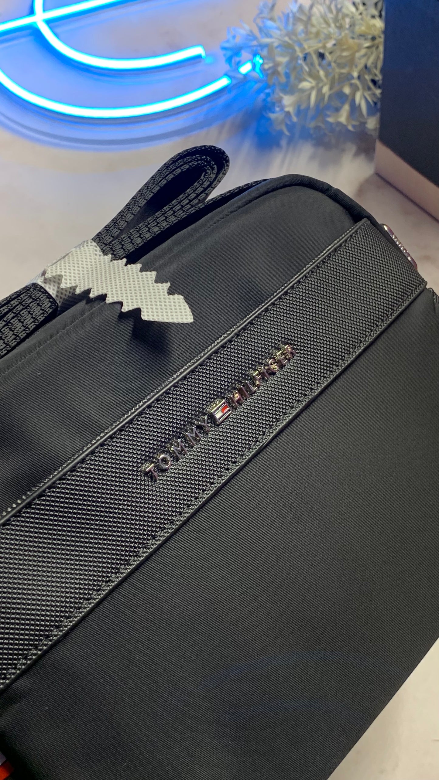 Tommy Hilfiger CrossBag
