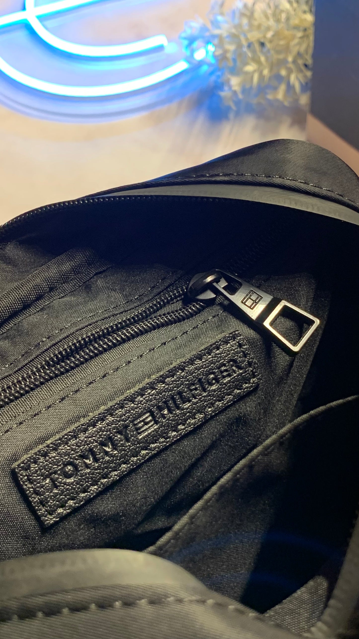 Tommy Hilfiger CrossBag