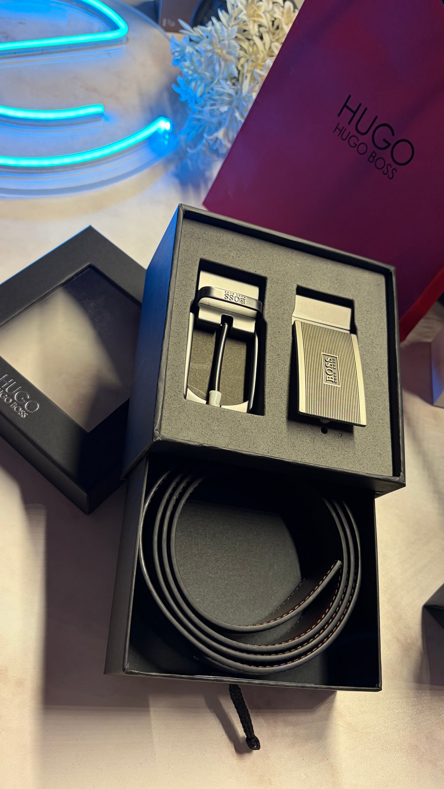 Hugo Boss Double Face Belt Set