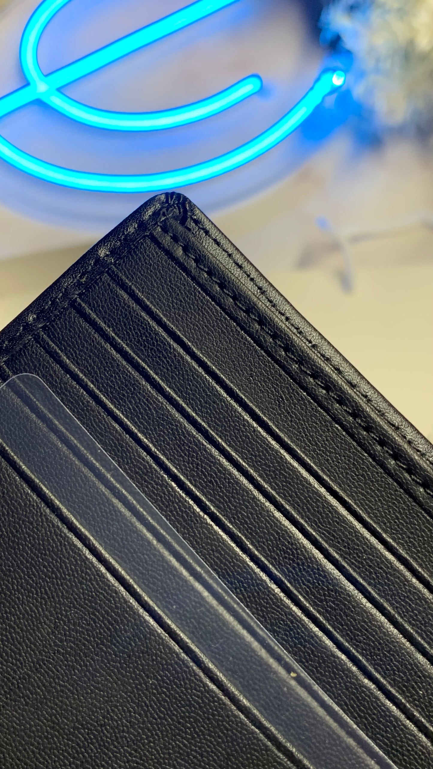 Calvin Klein Basic Bifold Wallet