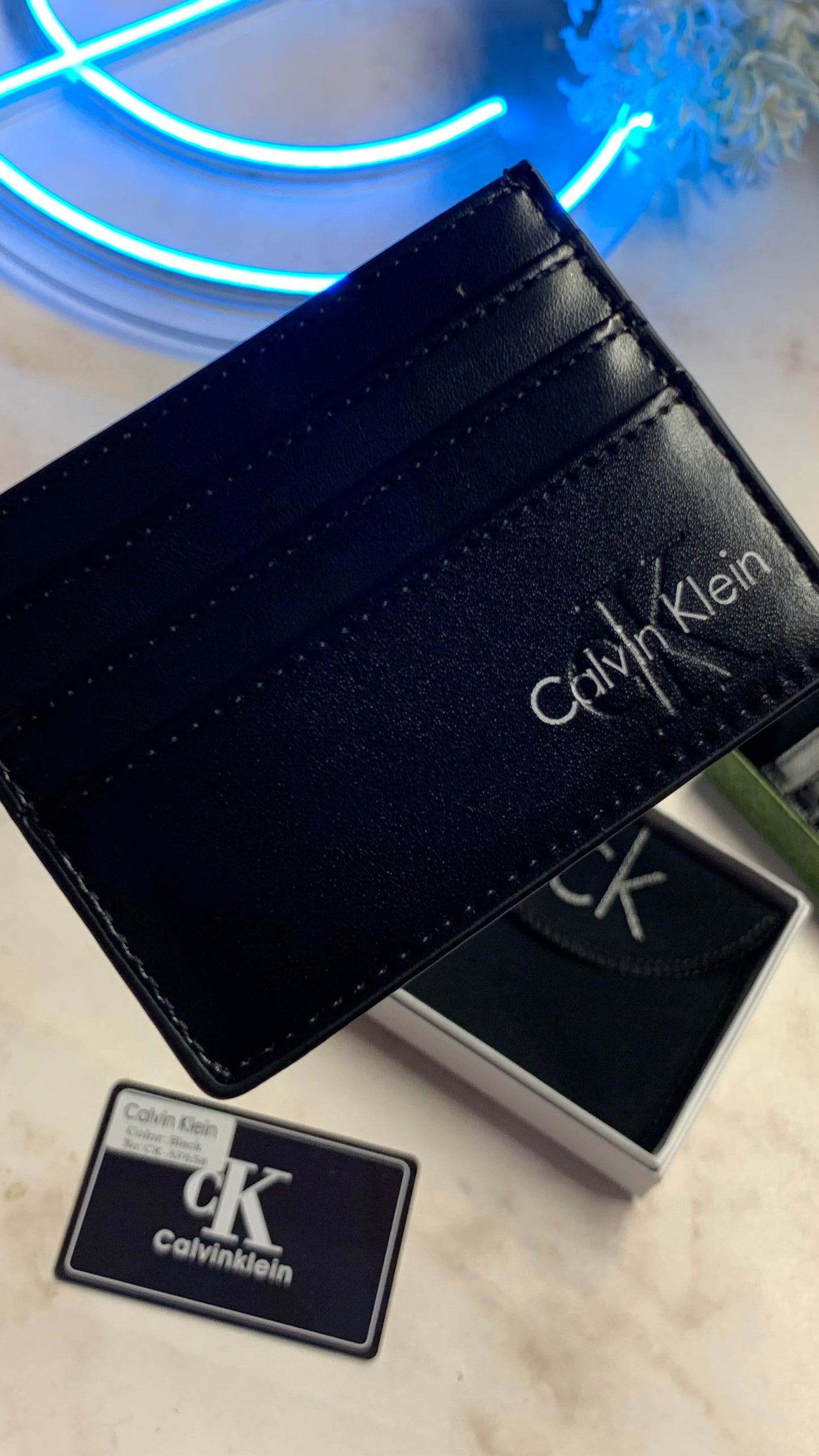 Calvin Klein Cardholder With Box