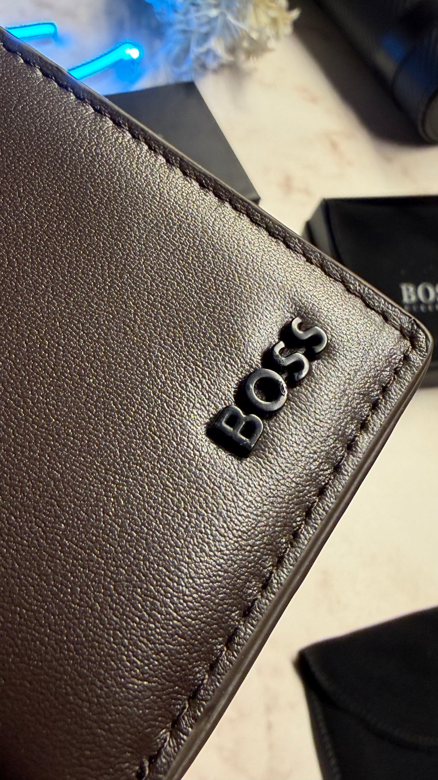 Boss Men’s Trifold Wallet - RFID | Magnetic Closure - Brown