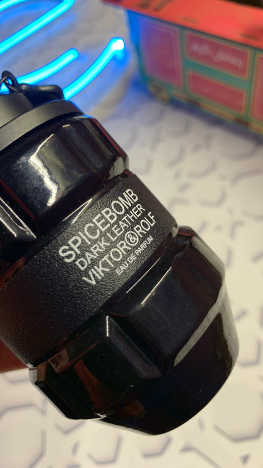 SPICEBOMB - Dark Leather - 90 ml