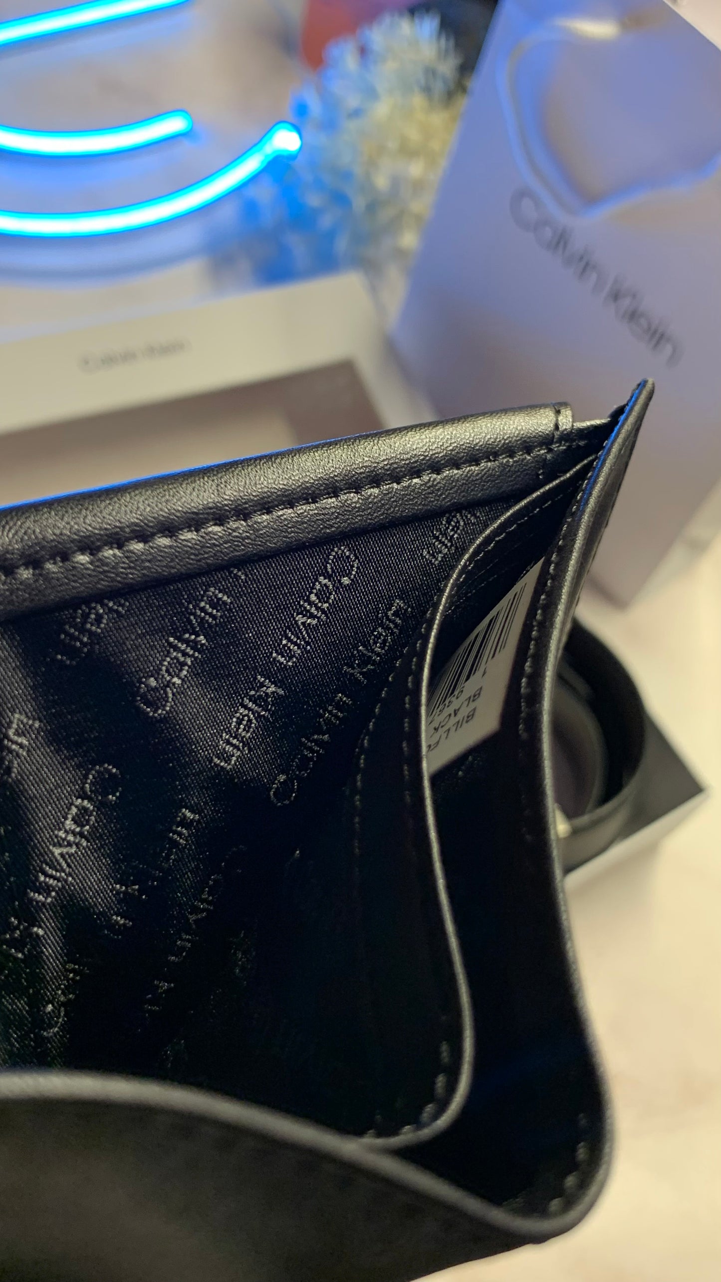 Calvin Klein Wallet & Doubleface Belt Set - CK Logo