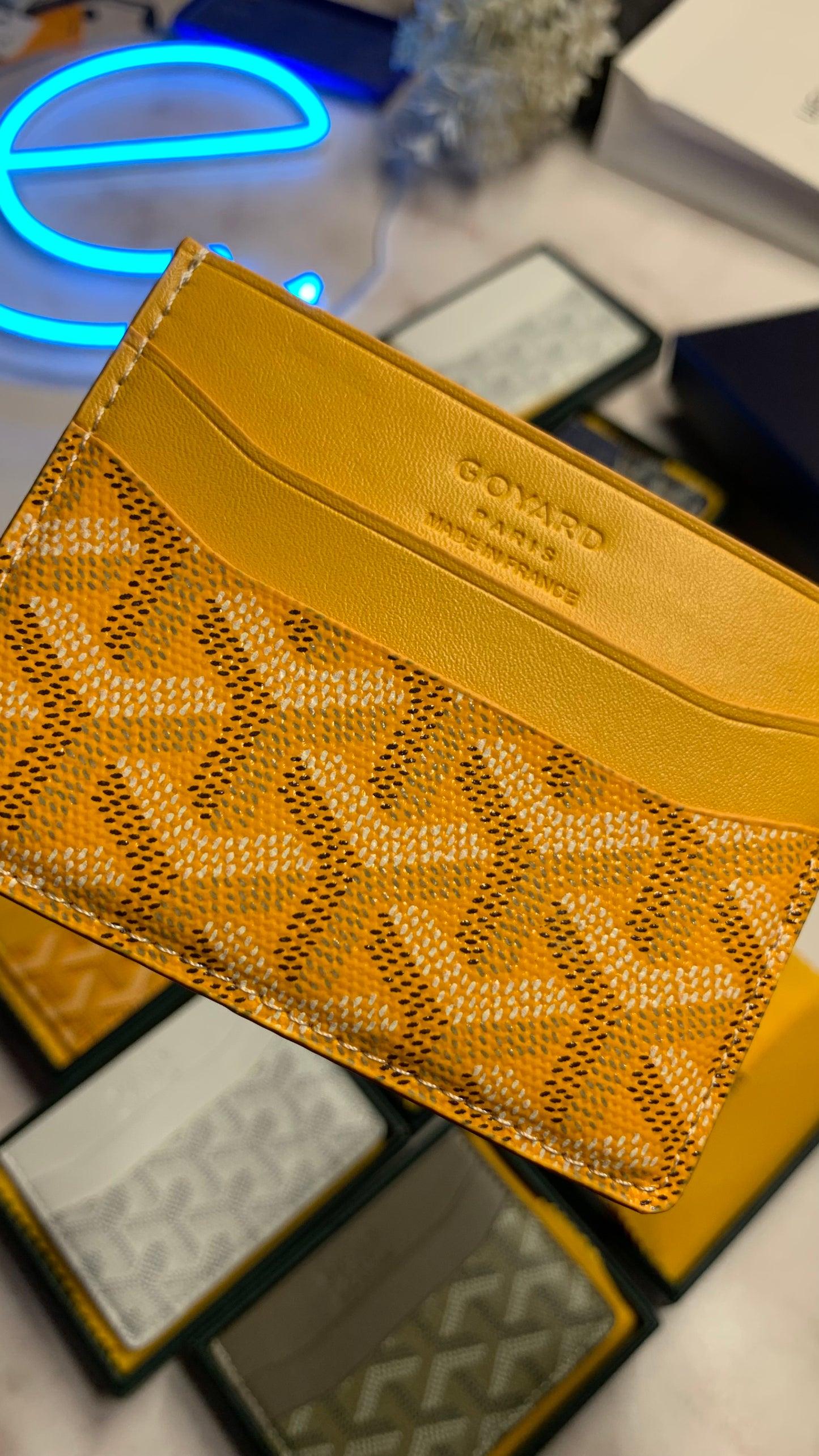 Go Yard cardholder - Yellow