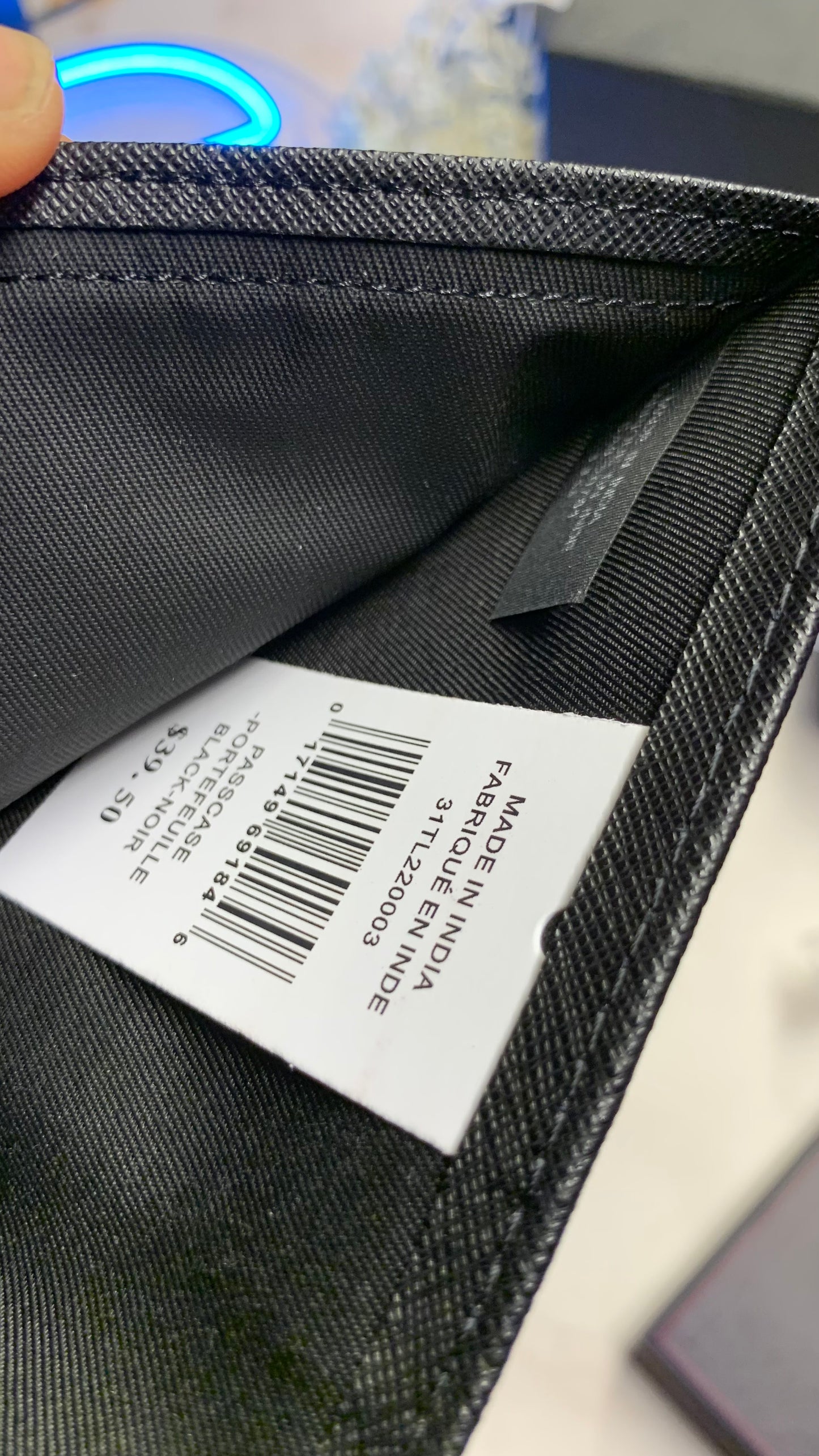 Tommy Hilfiger wallet & double face belt set