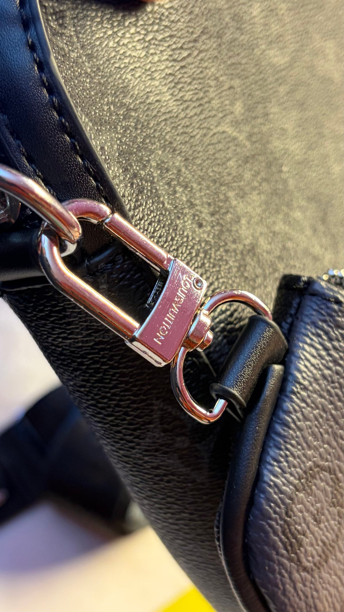 Louis Vuitton Bags Set - 3 Pcs - 2x1 Clutch & Crossbag