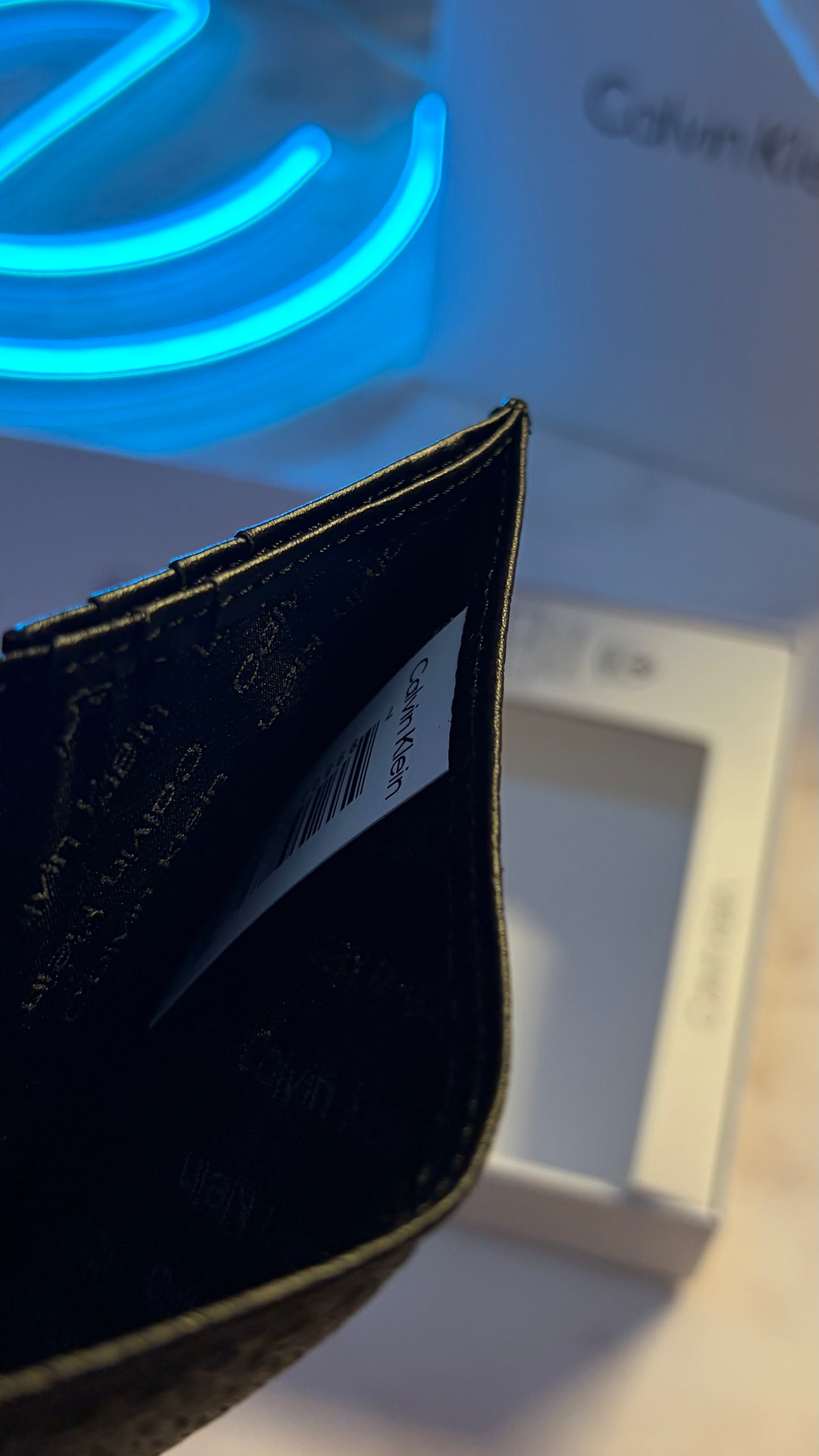 Calvin Klein Slim Bifold Wallet – Black Monogram Dual Texture