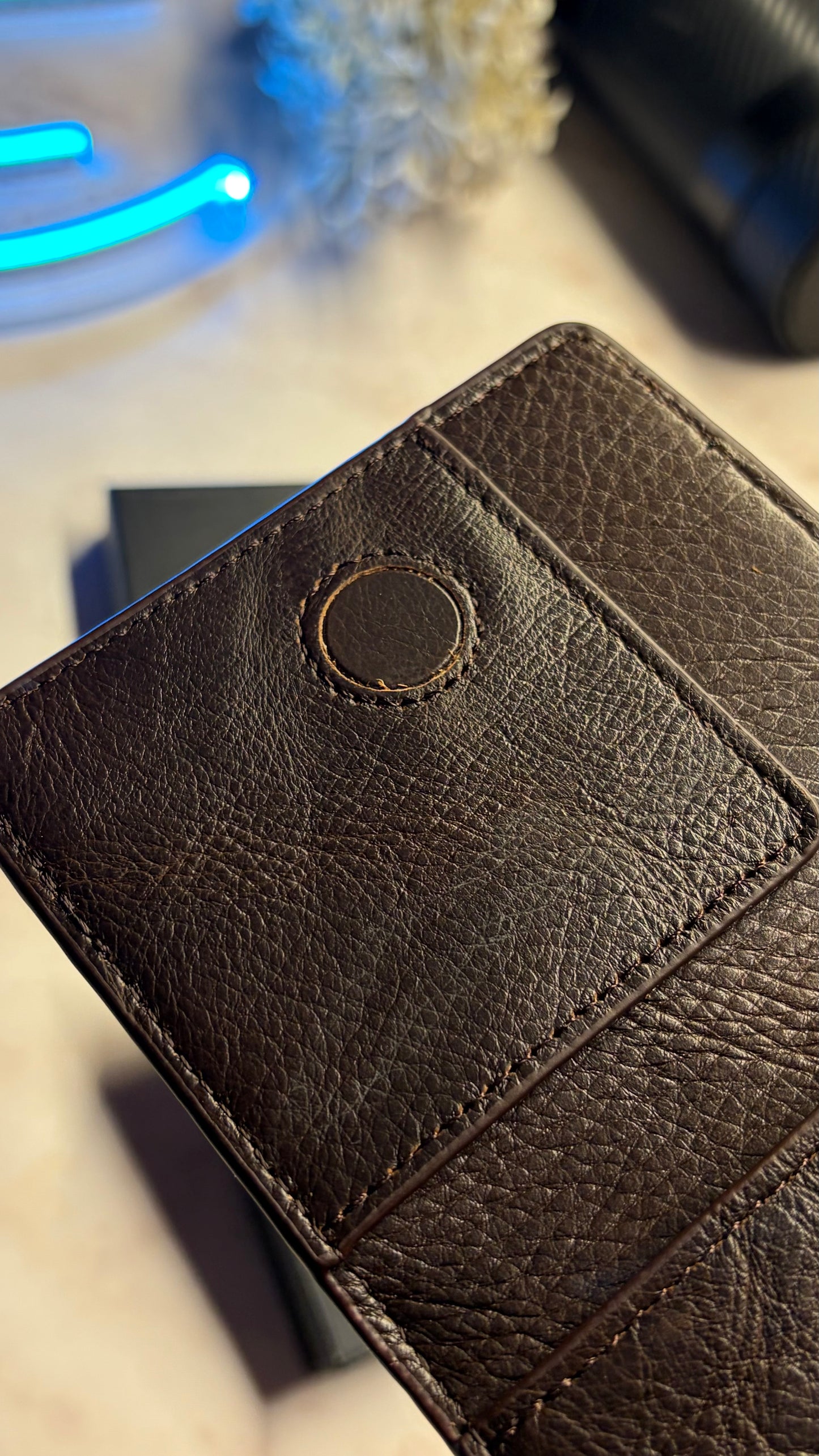 Boss Men’s Bifold Cardholder With Box - Magnetic Closure - Brown