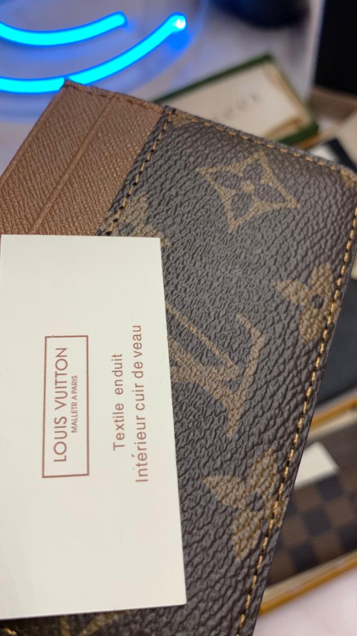 Louis Vuitton Cardholder - Brown