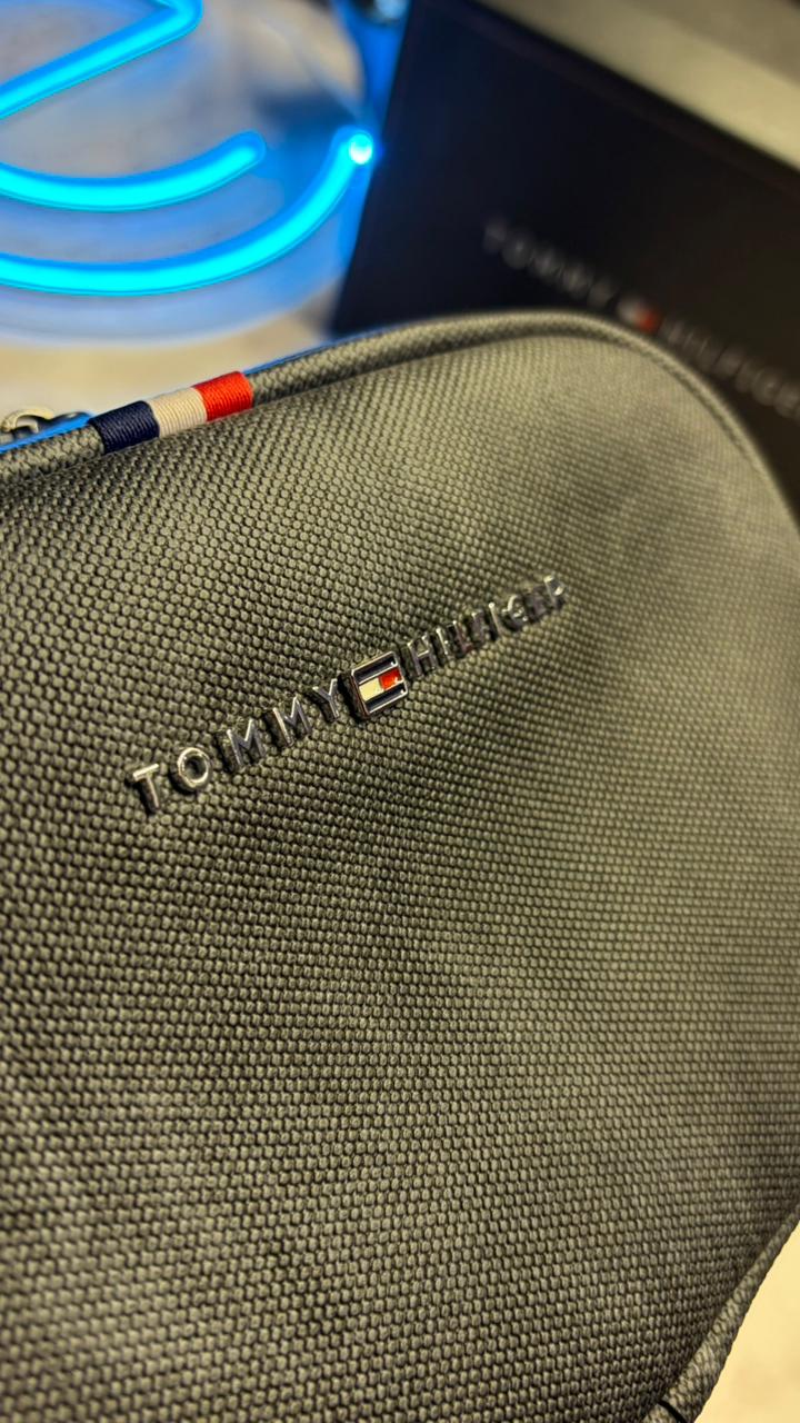 Tommy Hilfiger 2x1 Handbag & Crossbag With Box