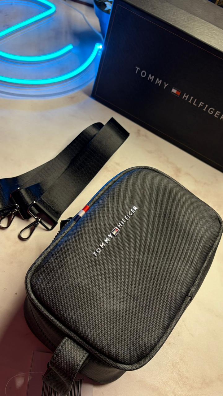 Tommy Hilfiger 2x1 Handbag & Crossbag With Box