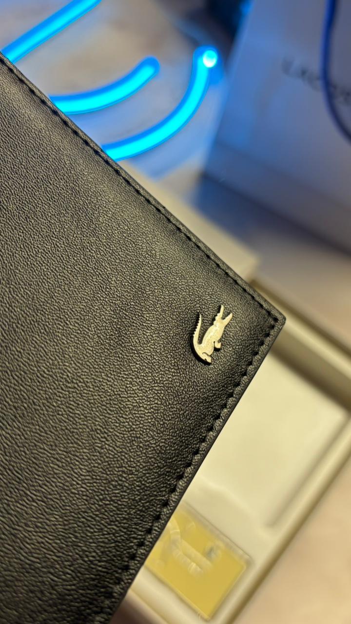 Lacoste Iconic Gift Set – Wallet & Keychain