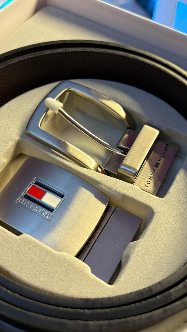 Tommy Hilfiger Double Face Belt Gift Set – 2 Buckles