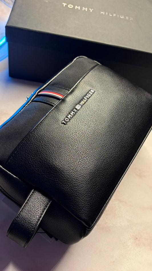 Tommy Hilfiger Handbag