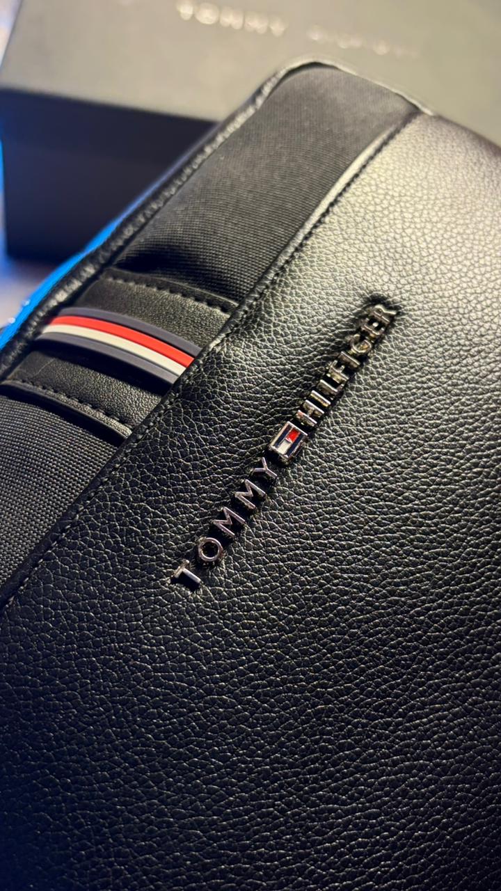 Tommy Hilfiger Handbag
