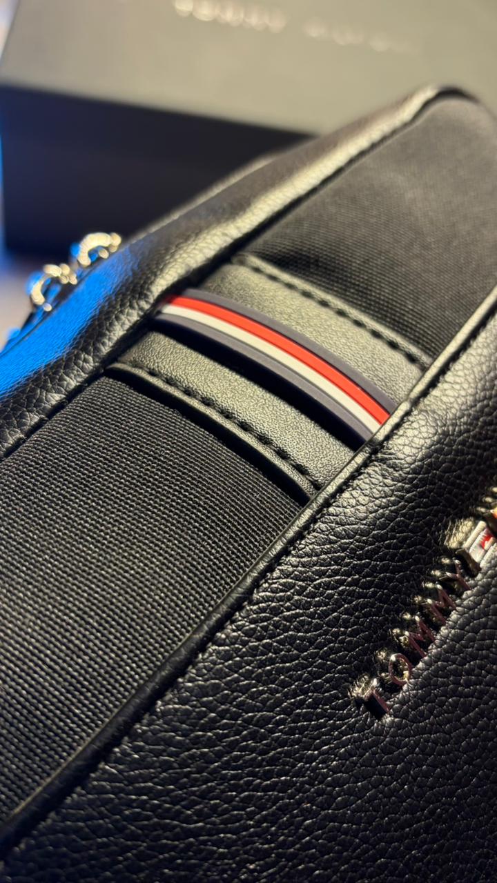 Tommy Hilfiger Handbag