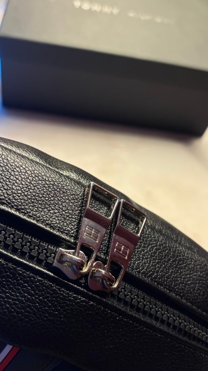Tommy Hilfiger Handbag