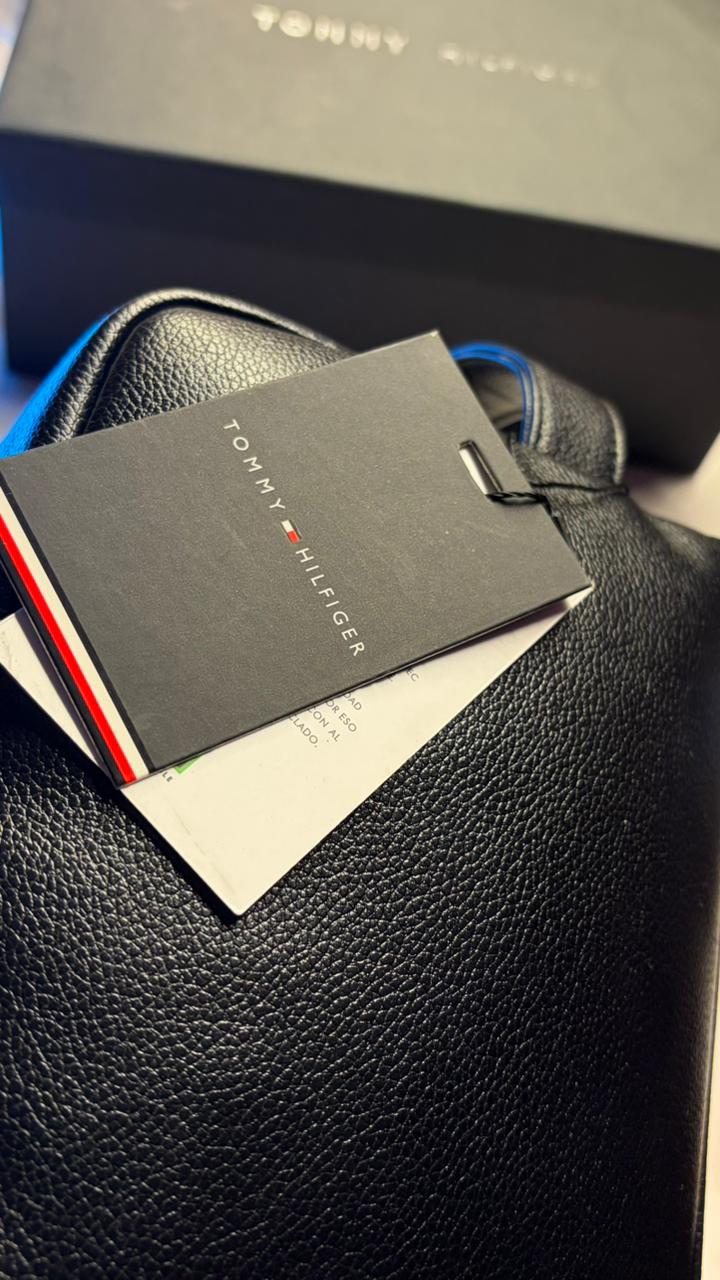 Tommy Hilfiger Handbag