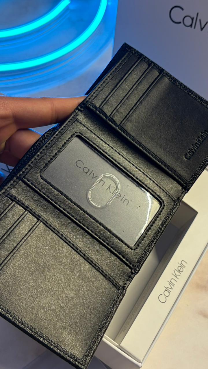 Calvin Klein Trifold Wallet – Basic Black