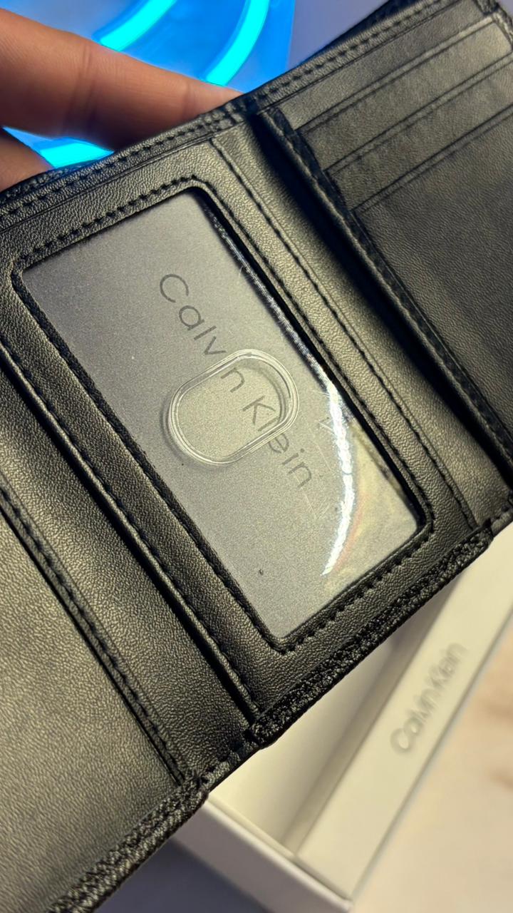 Calvin Klein Trifold Wallet – Basic Black