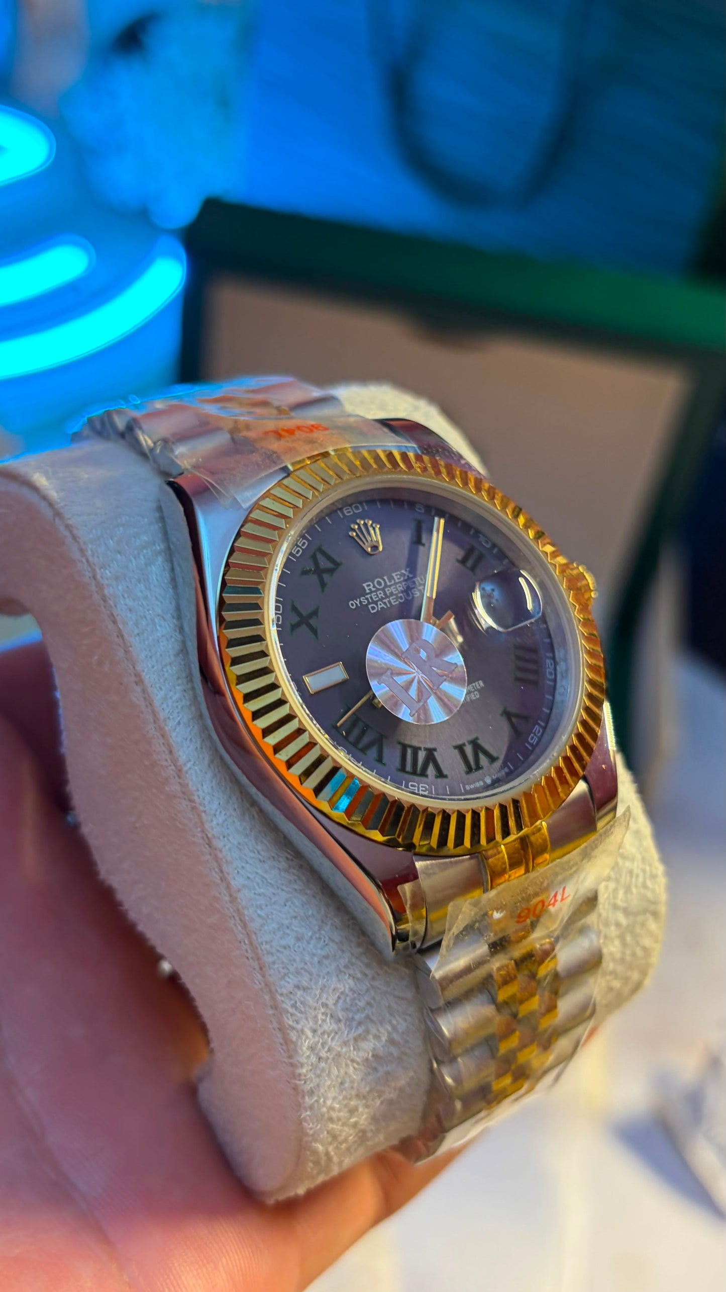 Rolex | Datejust - Two-Tone Yellow Gold Slate 'Wimbledon' Dial on Jubilee Bracelet