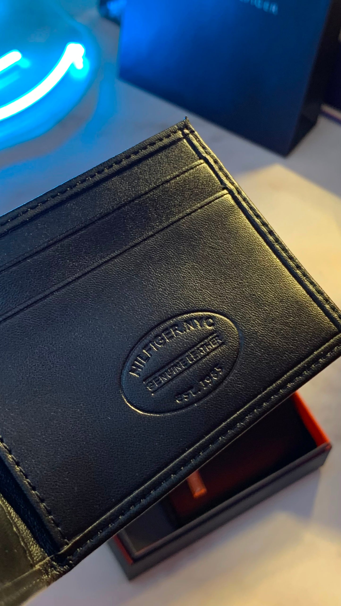 Tommy Hilfiger Basic Wallet & Cardholder - Black