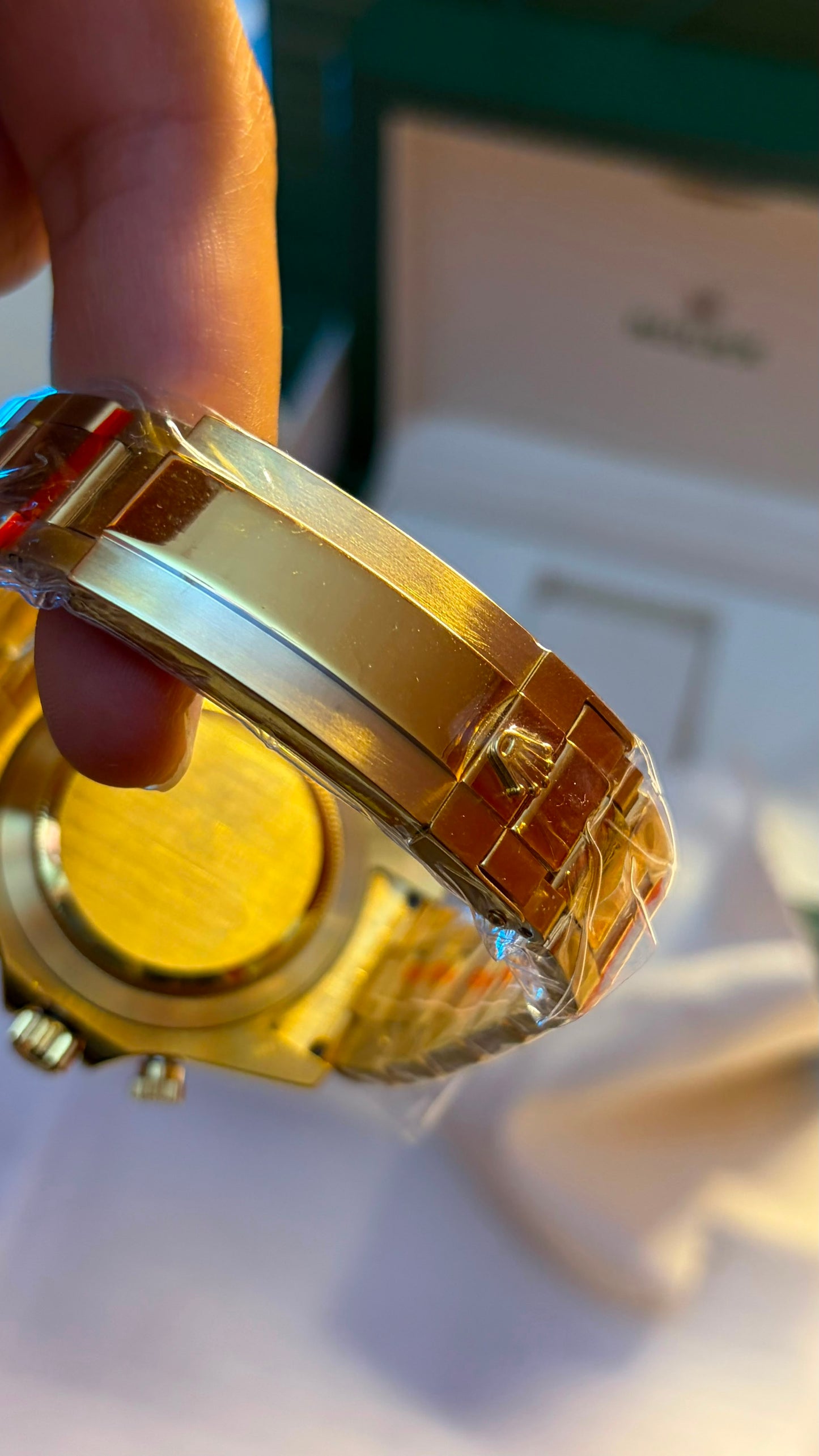 Rolex Daytona - Gold - White Dial