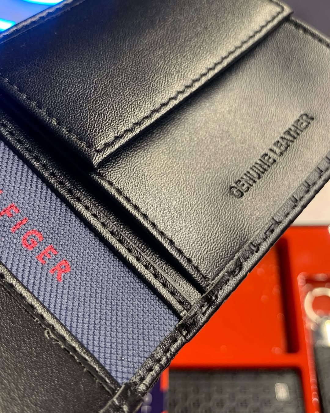Tommy Hilfiger - Wallet, Cardholder & keychain set