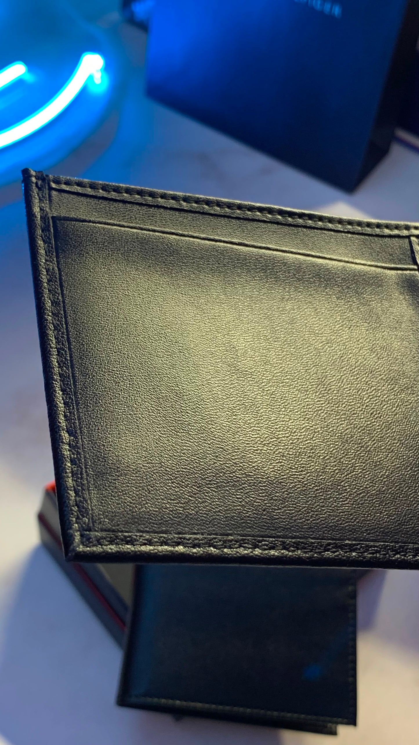 Tommy Hilfiger Basic Wallet & Cardholder - Black