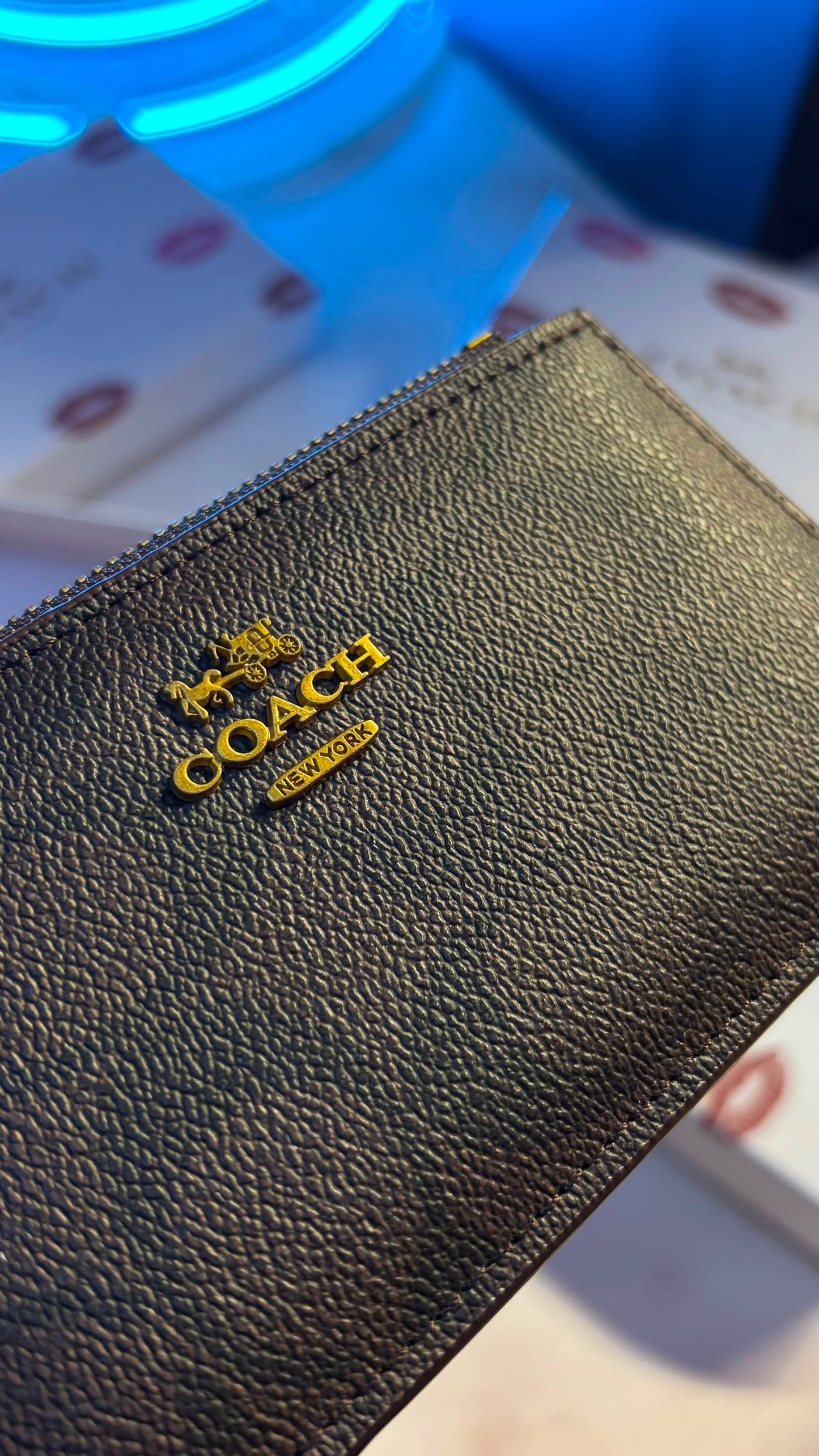 New York Zip Card Case - Dark Brown