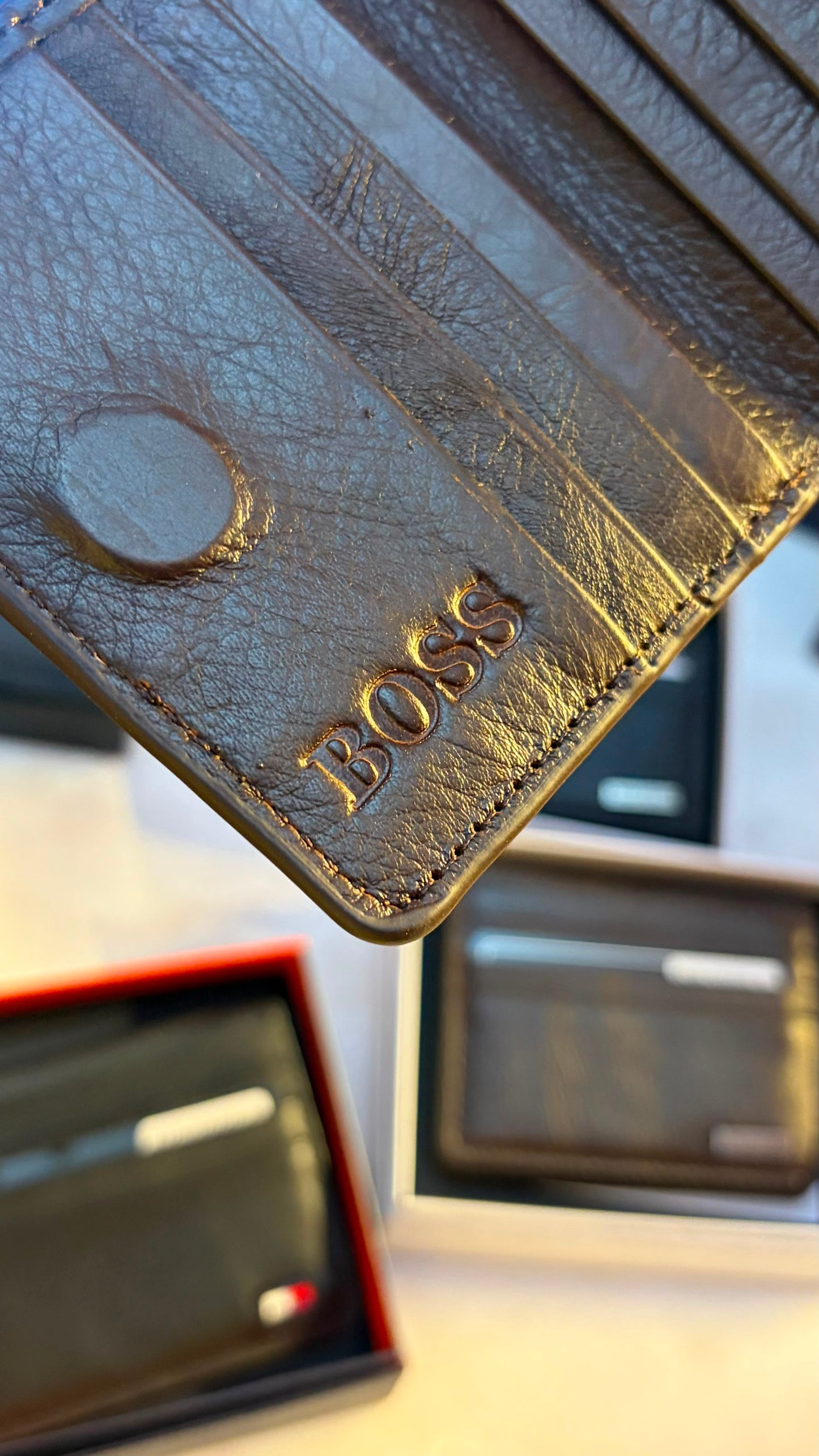 Boss Men’s Bifold Cardholder With Box - Magnetic Closure
