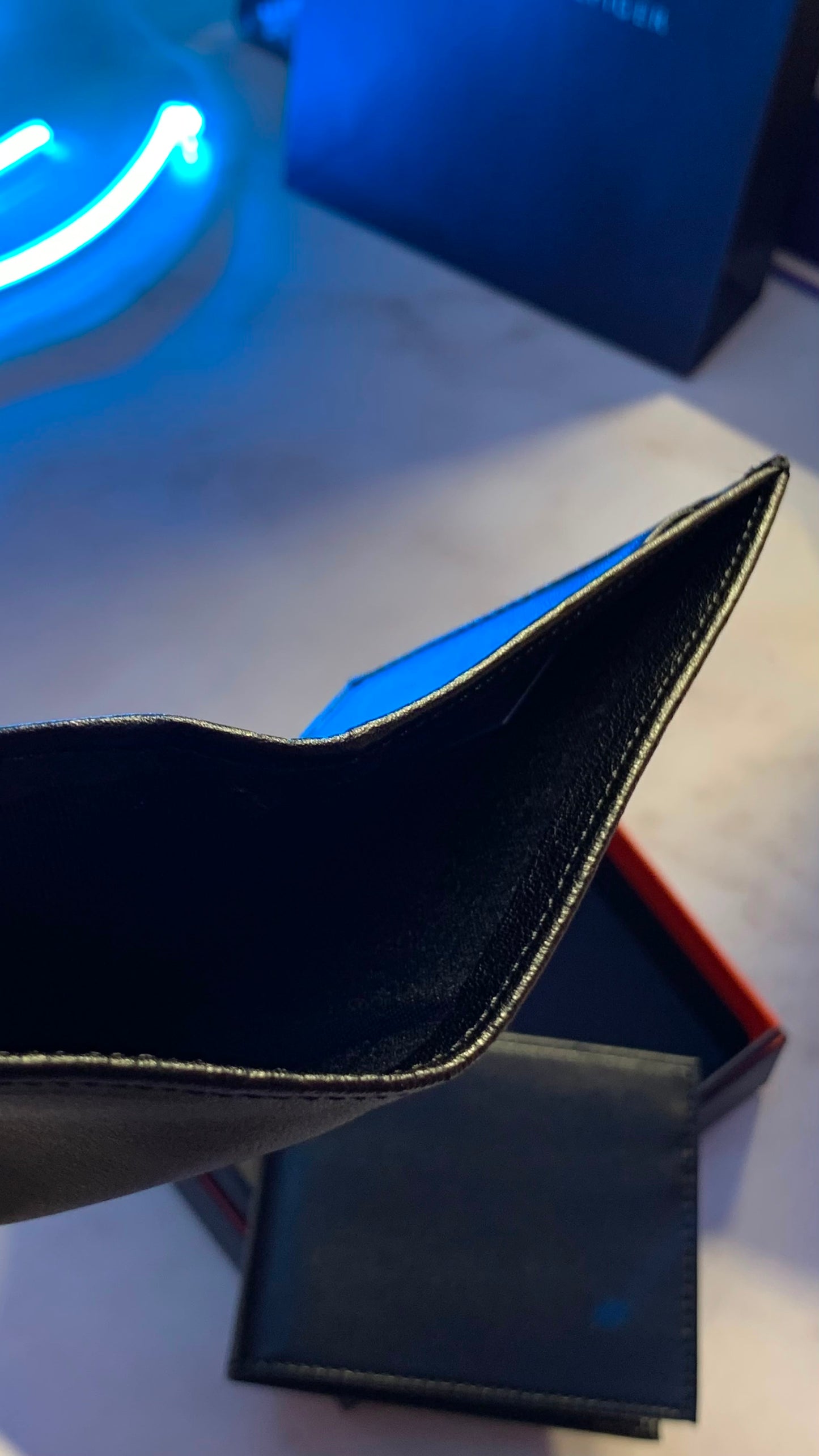 Tommy Hilfiger Basic Wallet & Cardholder - Black