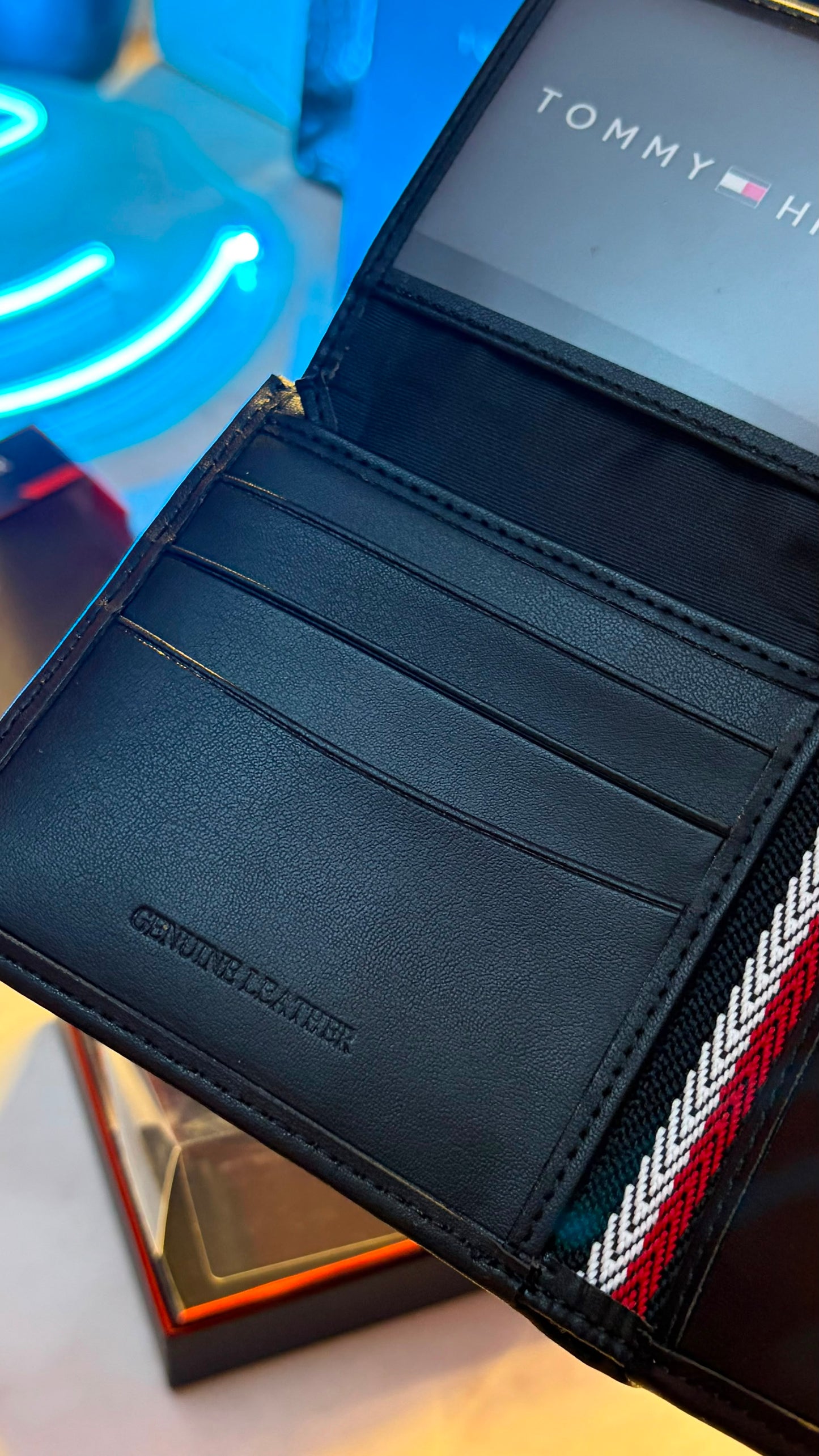 Tommy Hilfiger Wallet