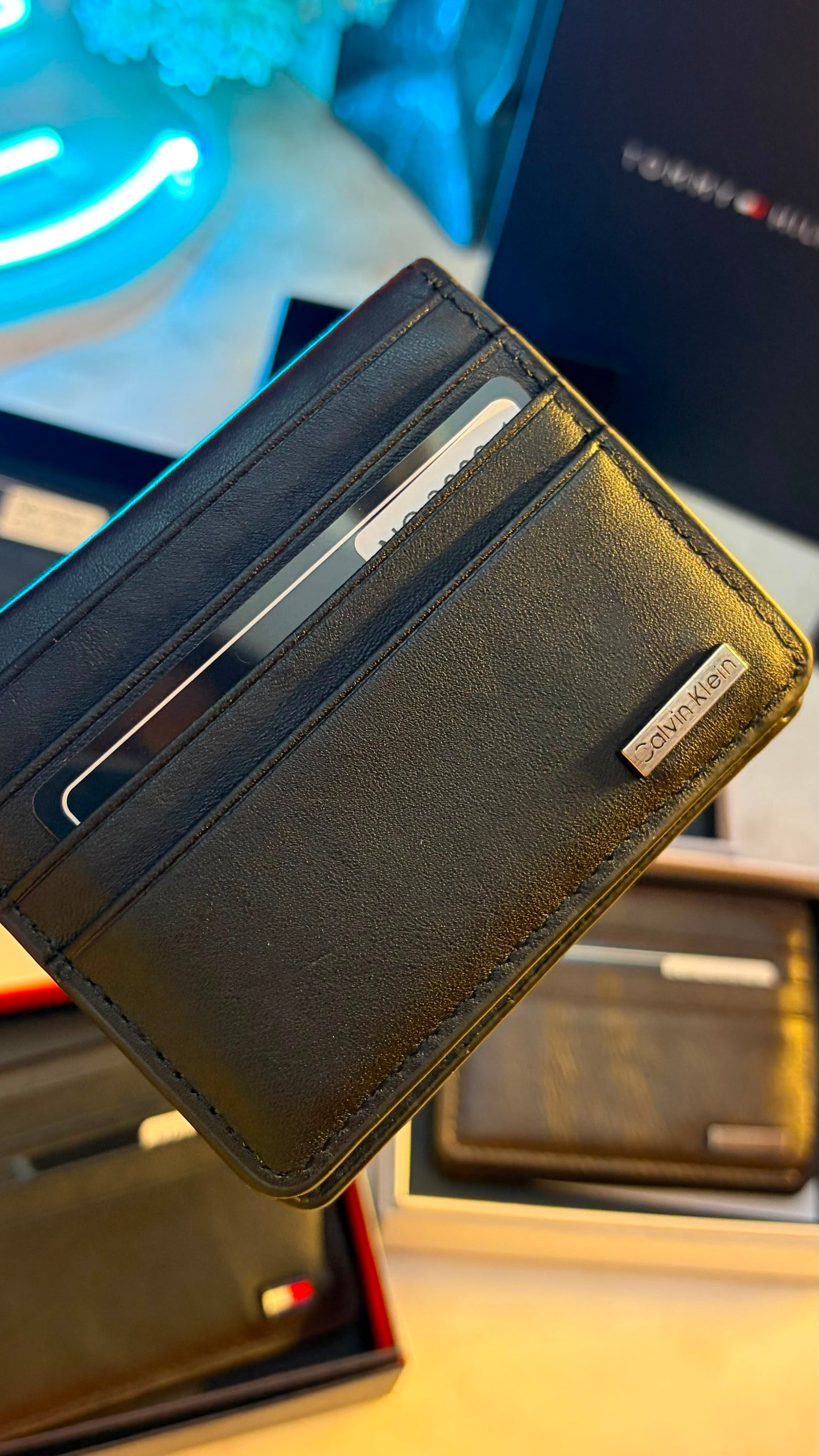 Calvin Klein Men’s Bifold Cardholder With Box - Magnetic Closure